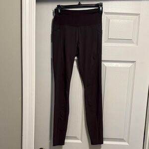 Athleta Dark Gray Quest Hybrid Tight